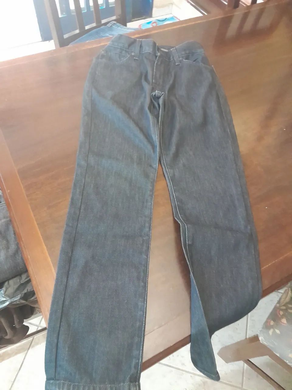 4 calcas,2 importadas, 6 bermudas e 2 short tudo usado - Foto 4
