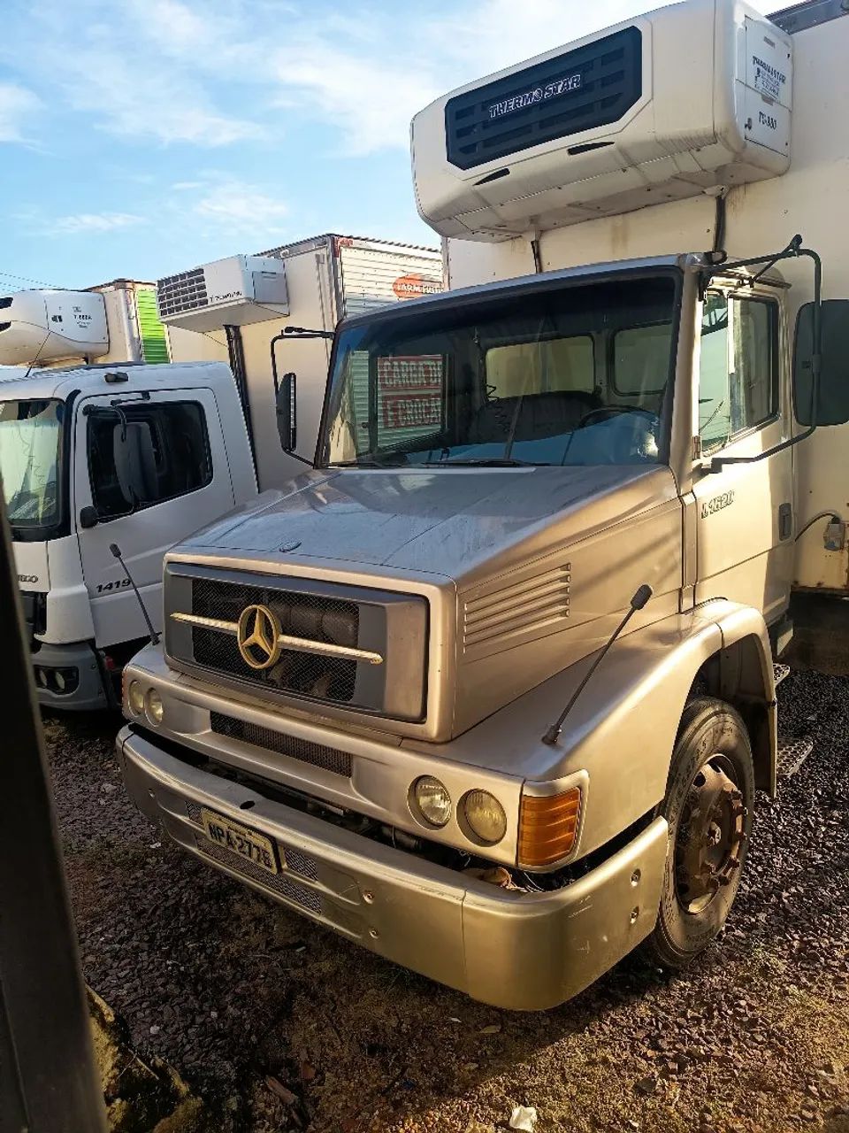 MERCEDES BENZ L 1620 TRUCK (Baú Refrigerado)