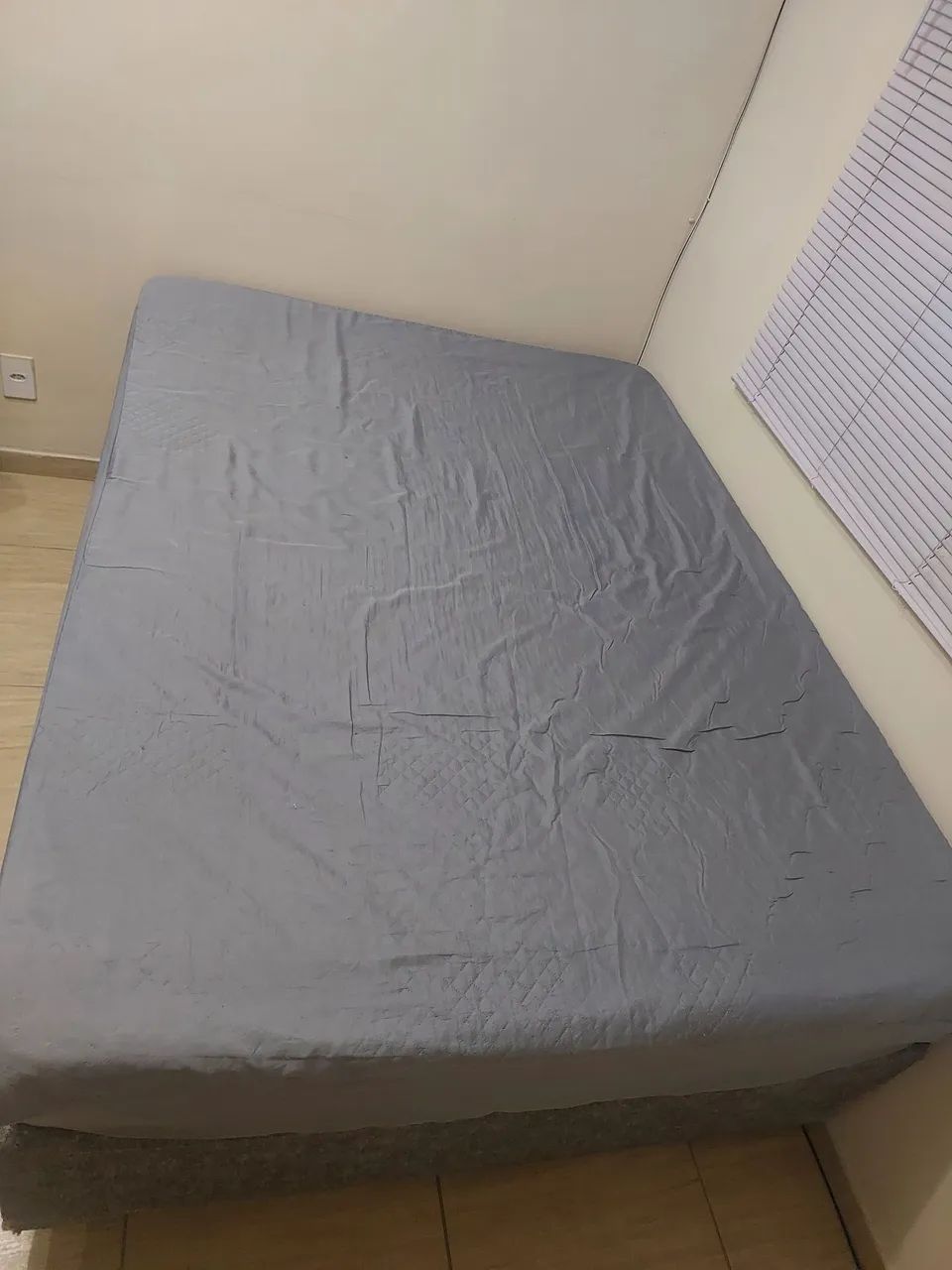 Cama box casal