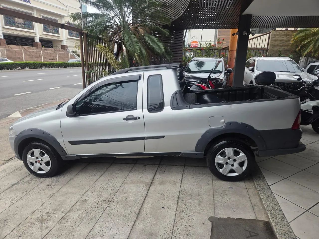 Fiat Strada Working Celeb.1.4 Fire Flex 8V CE 2013 - Foto 4