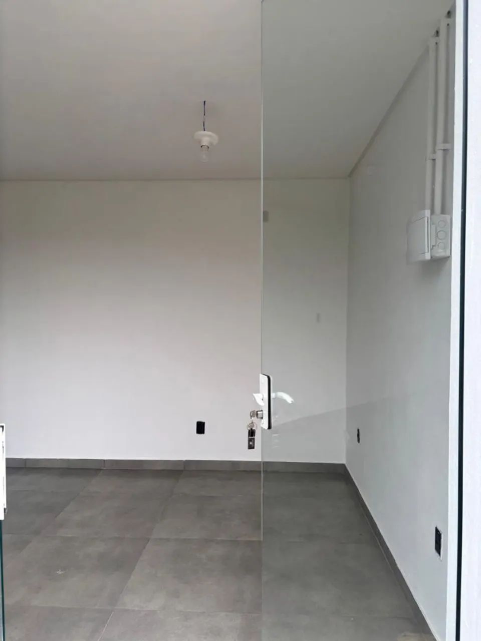 Sala Comercial para Alugar no Ribeirão da Ilha. - Foto 3