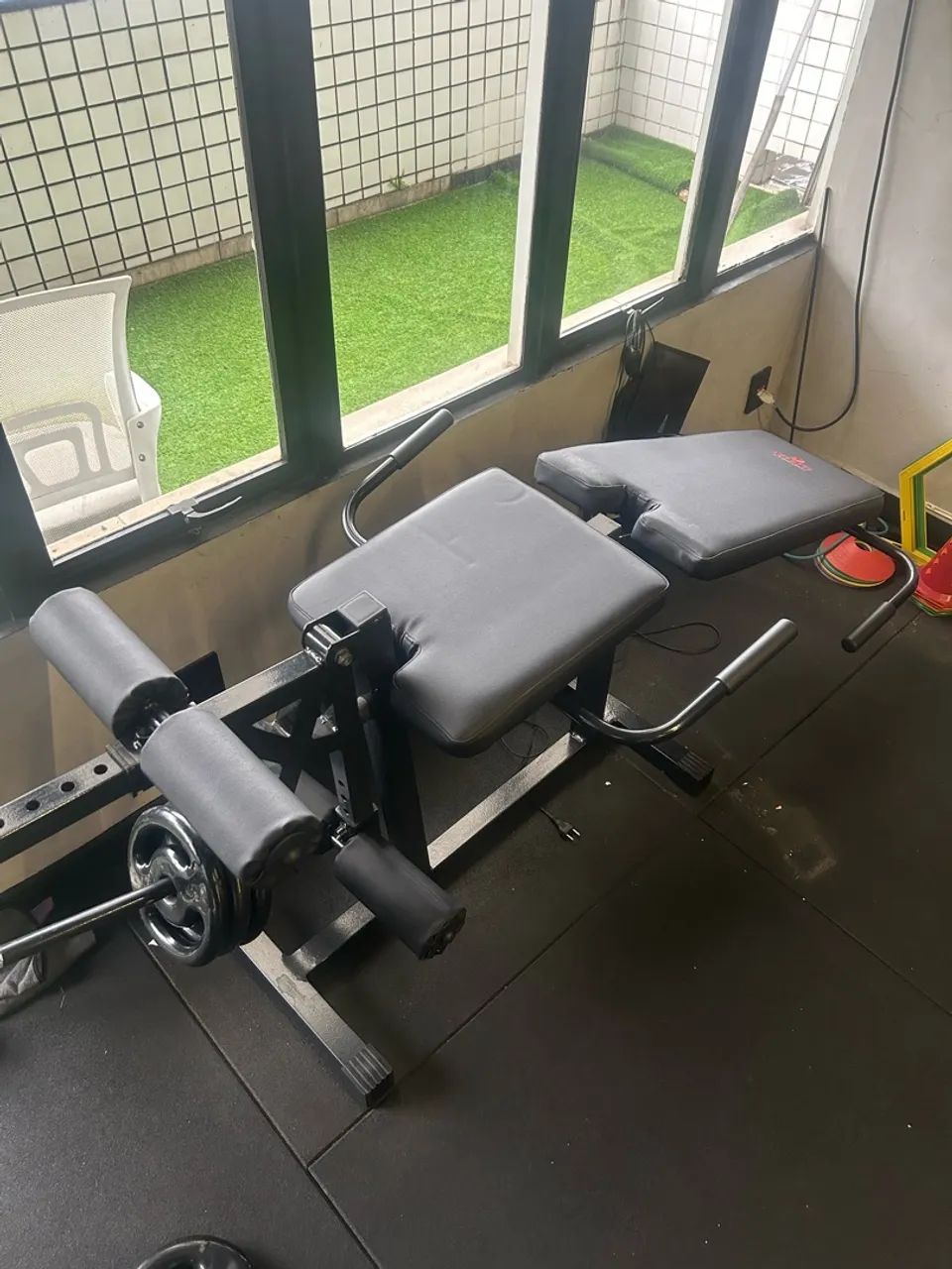 Cadeira Flexora e extensora - Foto 2
