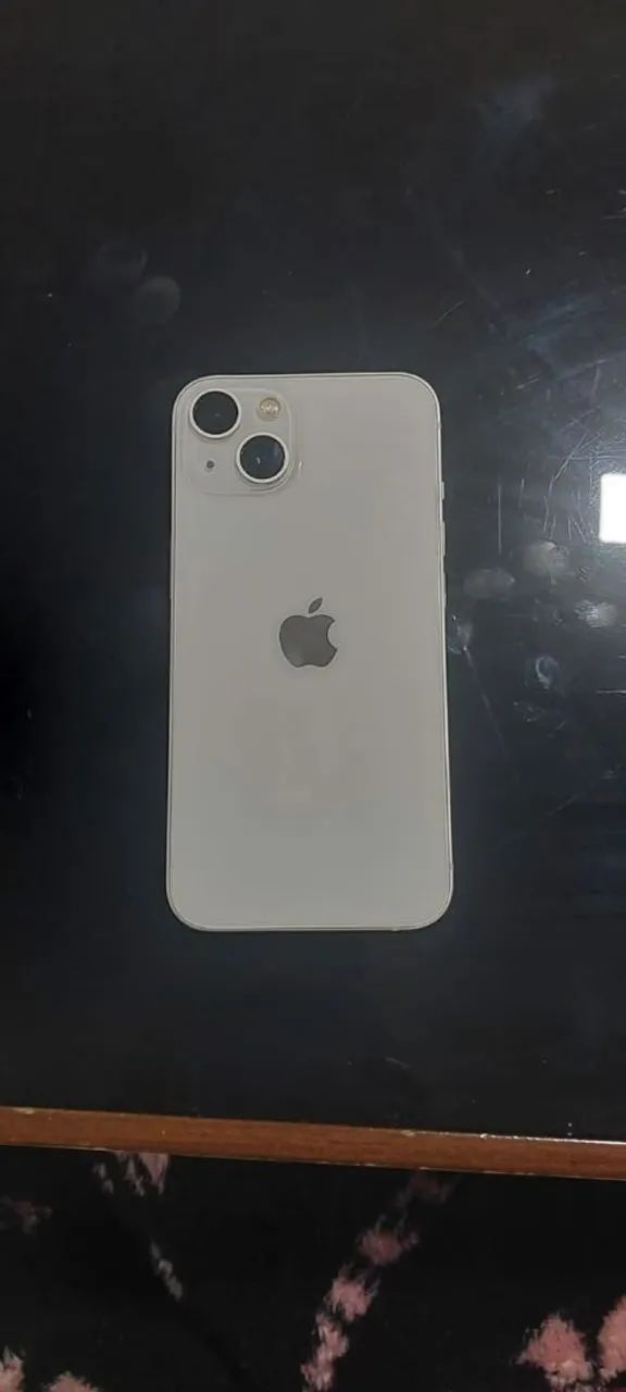 Vendo Iphone 13 branco bem conservado