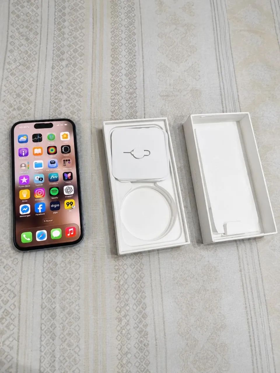 iPhone 15 128 GB impecável 