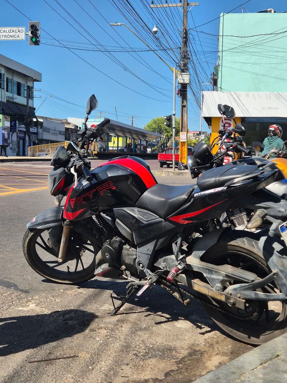 APACHE RTR 200 VENDO OU TROCO - Foto 4