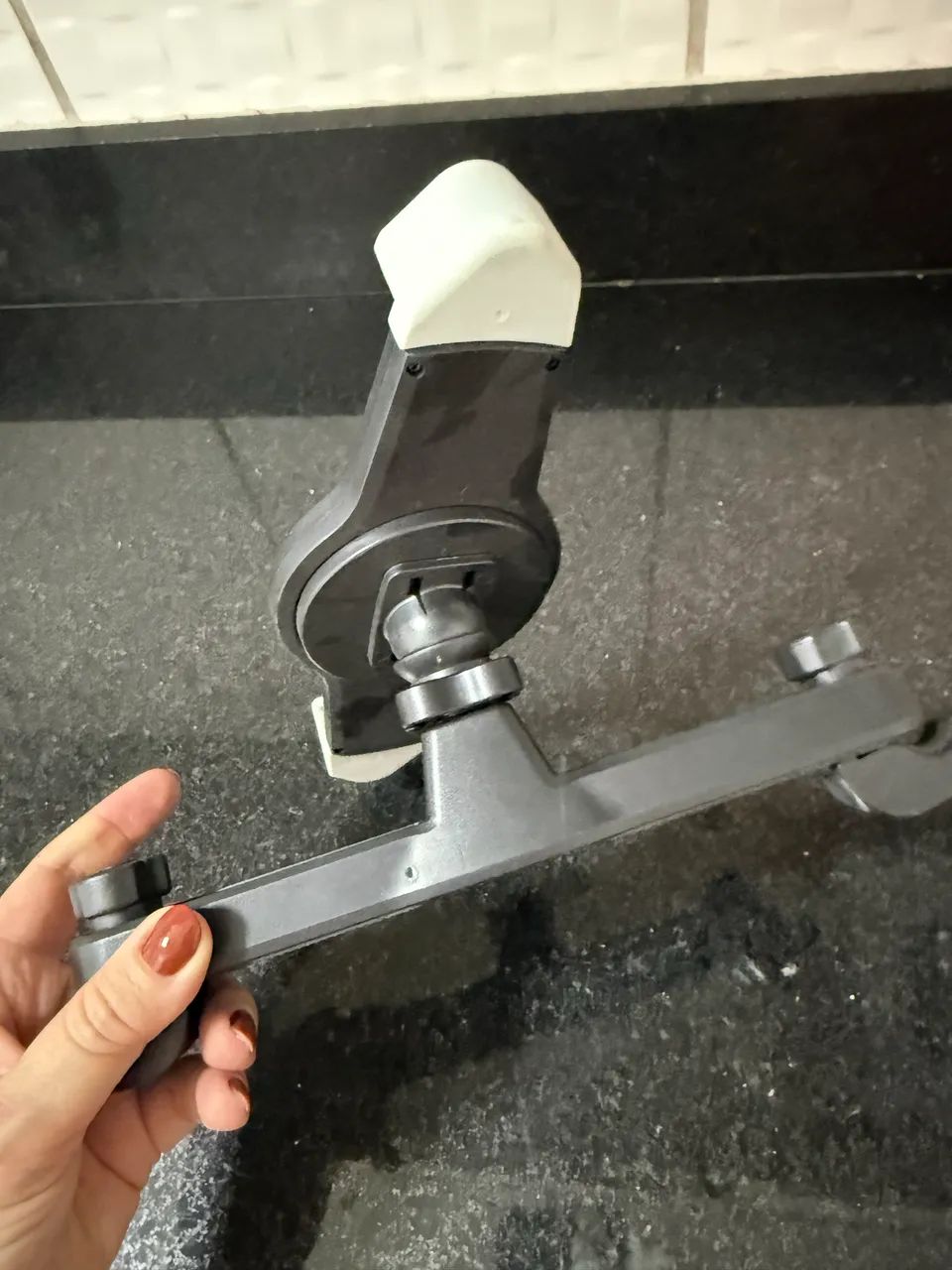 Suporte veicular para tablet  - Foto 3