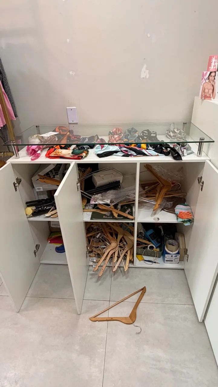 MESA APARADORA 
