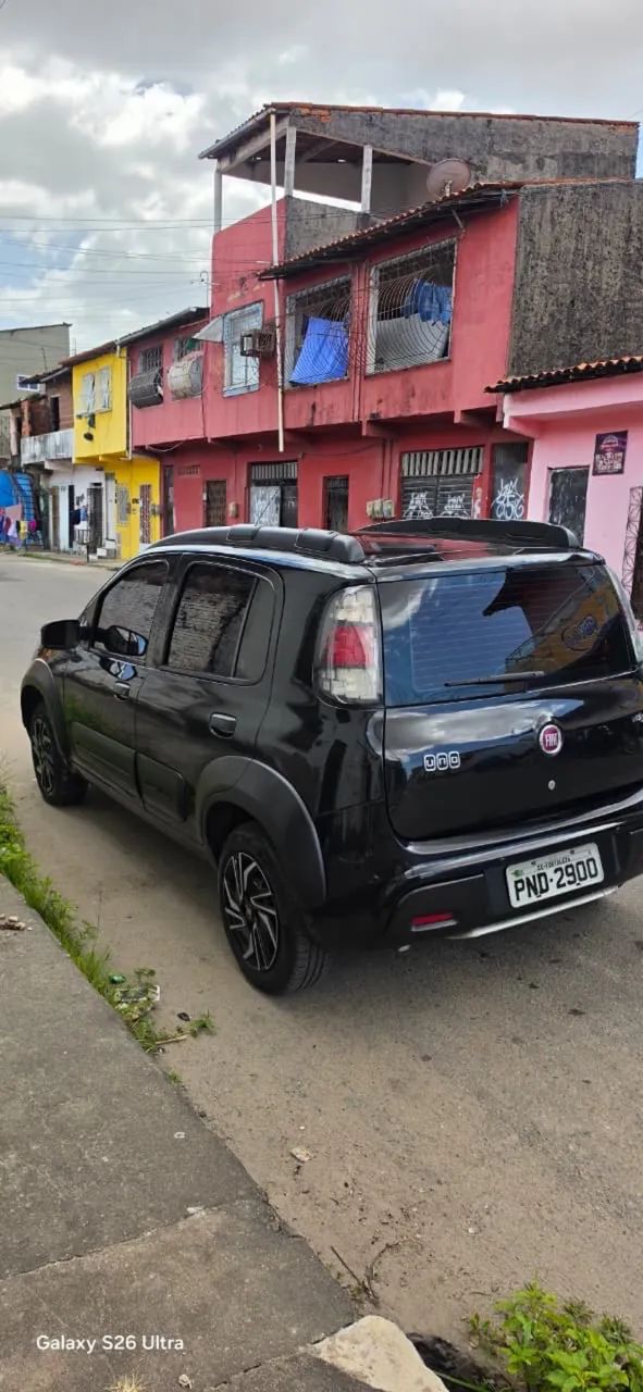 Fiat Uno WAY Celeb. 1.0 EVO Fire Flex 8V 5P 2016 - Foto 2