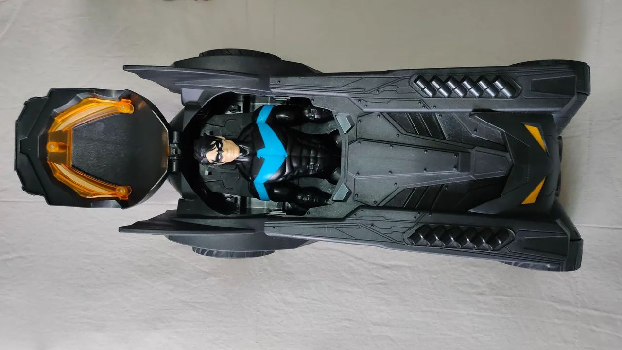 Escolha seu trio de bonecos Batman DC - Foto 4