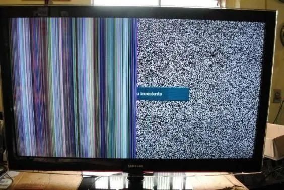Comprade Tv com defeito ou tela quebrada - Foto 3