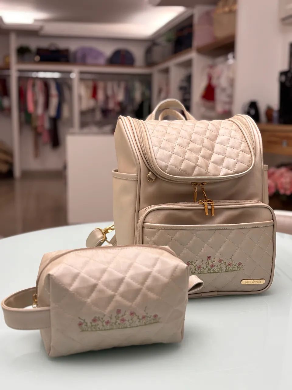 Mochila maternidade 2 em 1 + necessaire  - Foto 2