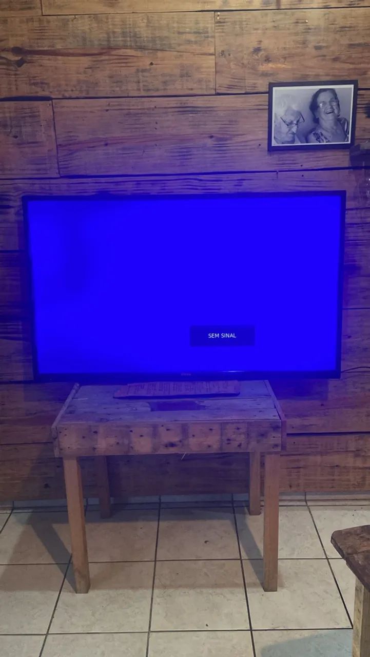 Vendo TV Philco 70 polegadas LCD. Está funcionando tudo, não é Smart - Foto 2