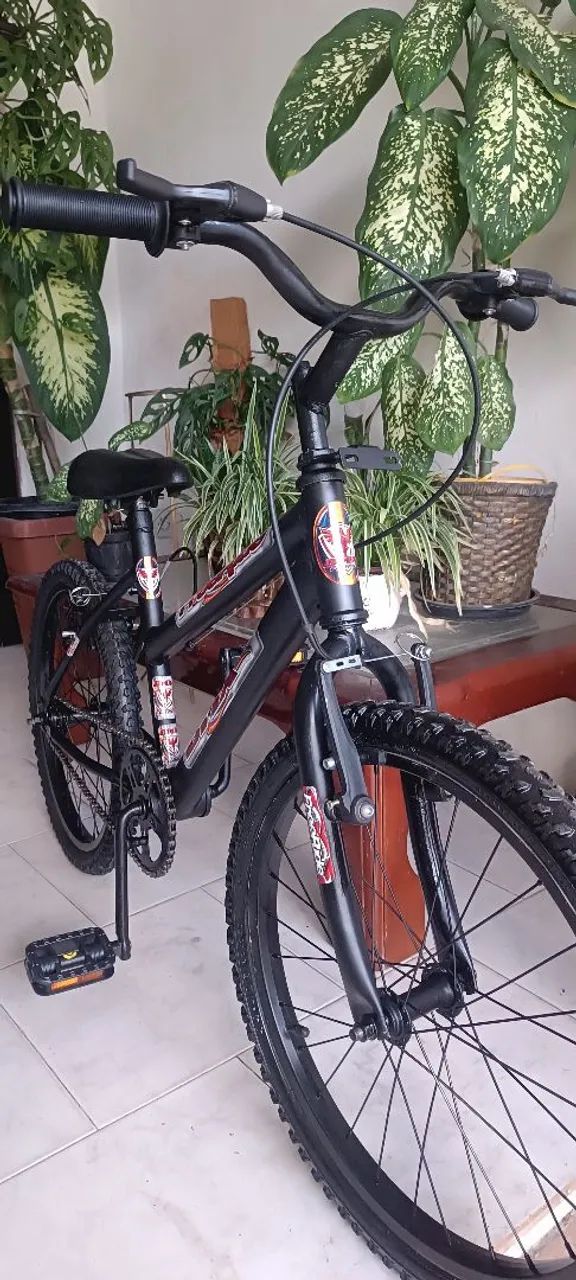 bicicleta aro 20 semi nova  - Foto 5
