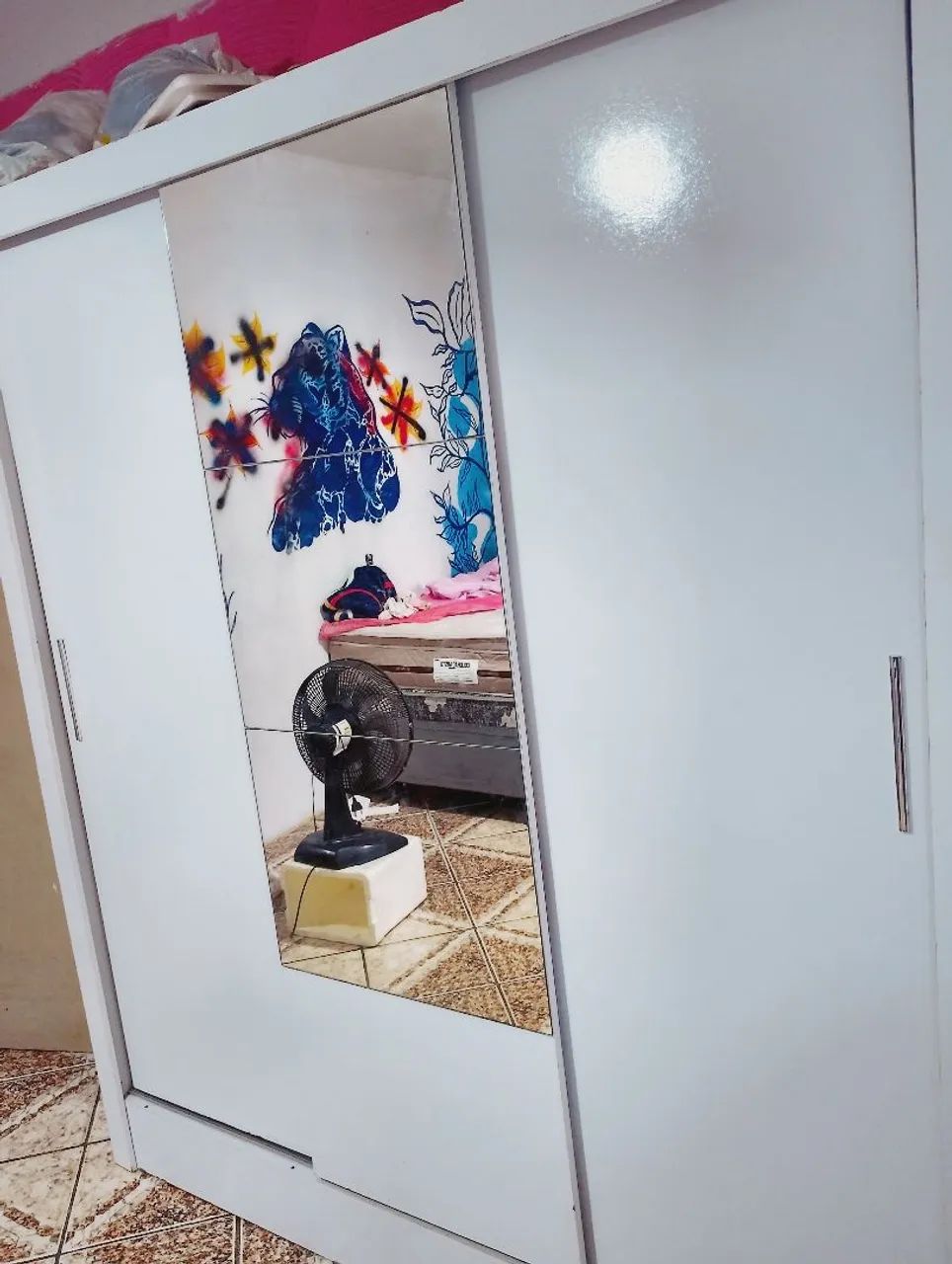 Guarda roupa de solteiro
