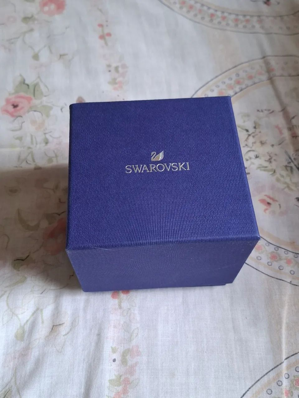 caixa de relógio Swarovski