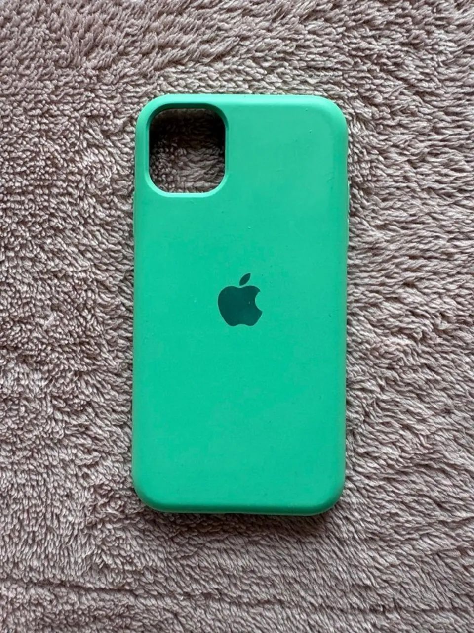 Capinhas iPhone 11 (peluciadas) - Foto 3