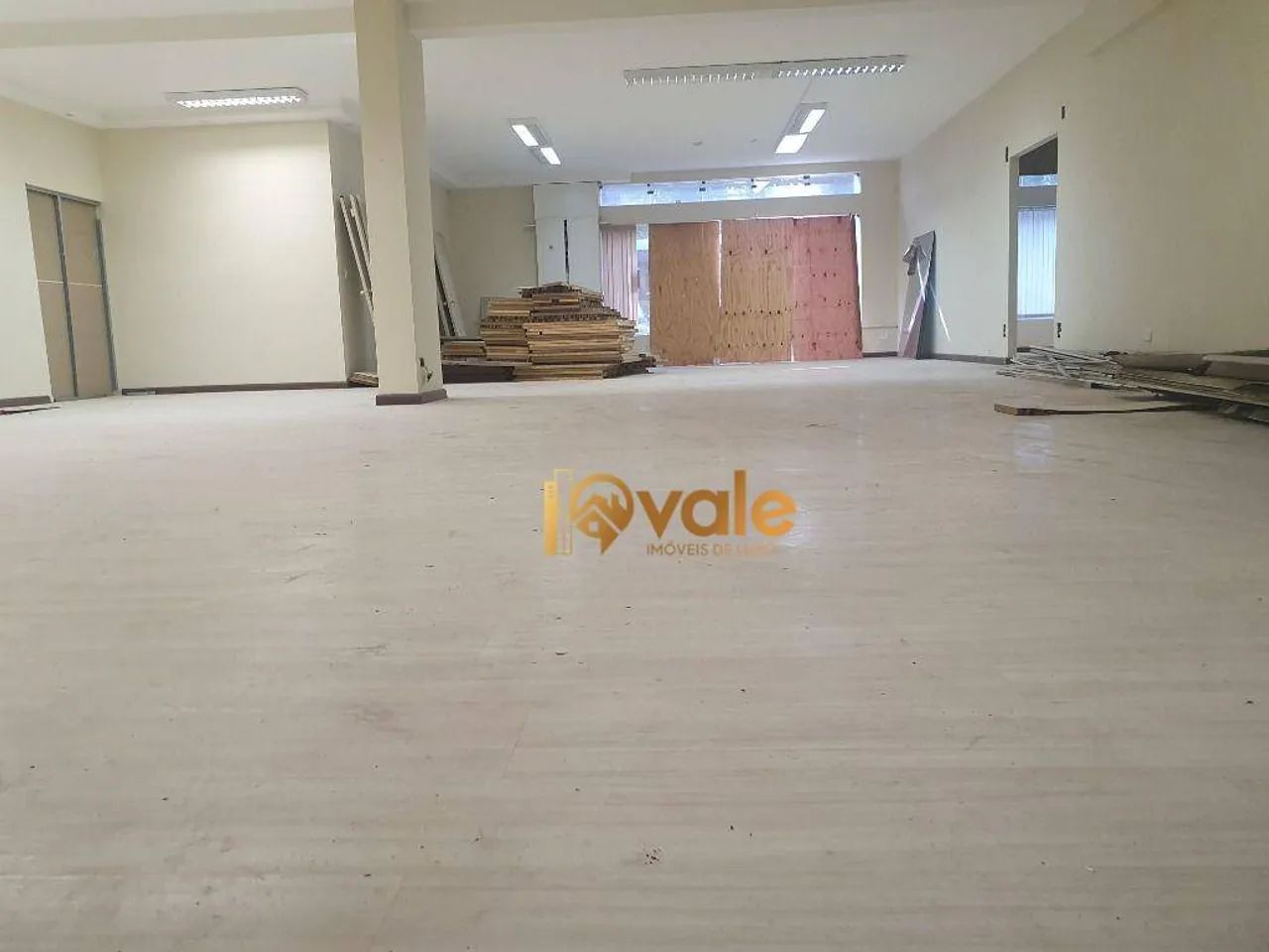 Salão para alugar, 135 m² - Centro - São José dos Campos/SP - Foto 3