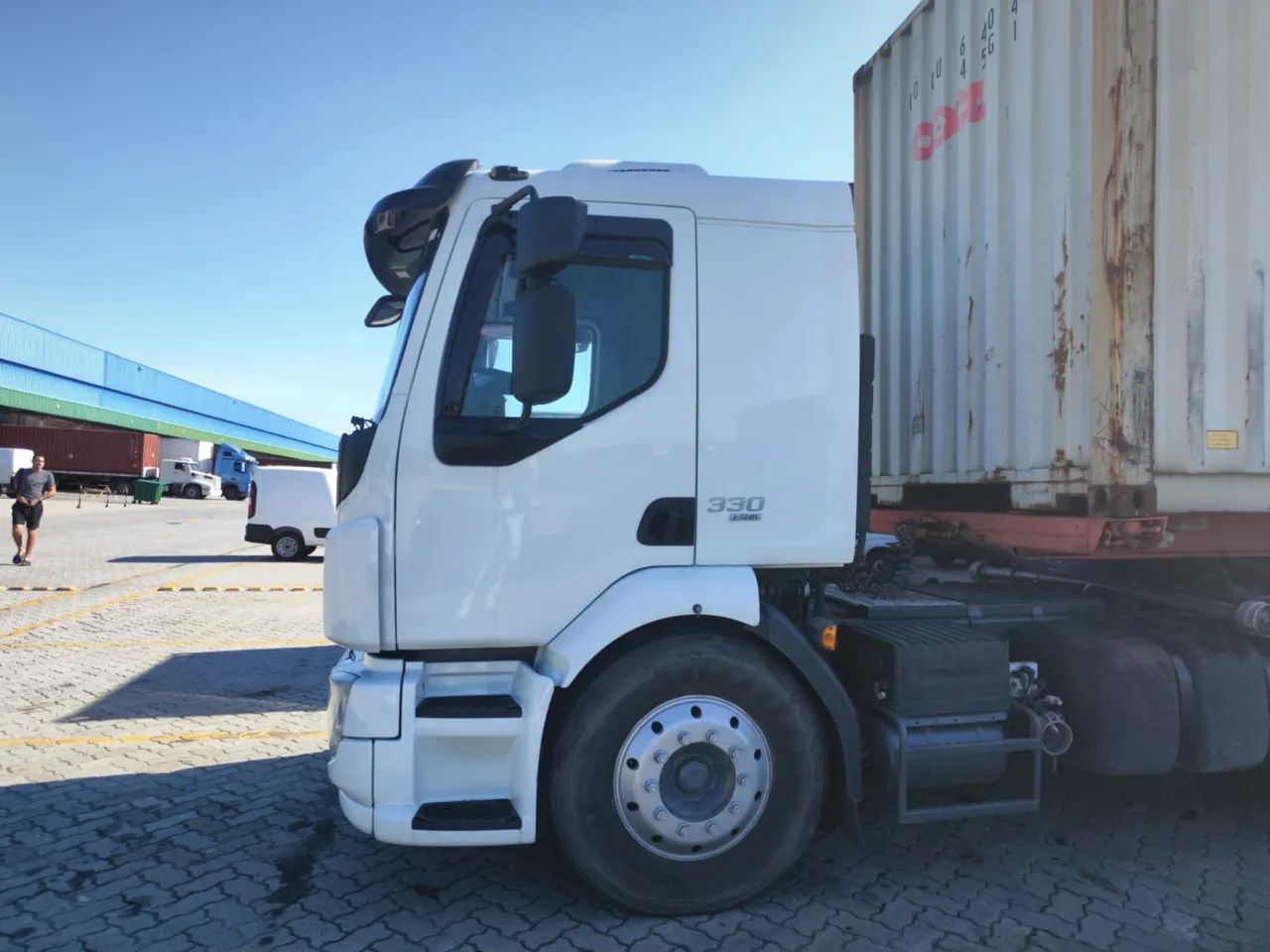 Volvo VM 330 - Foto 5