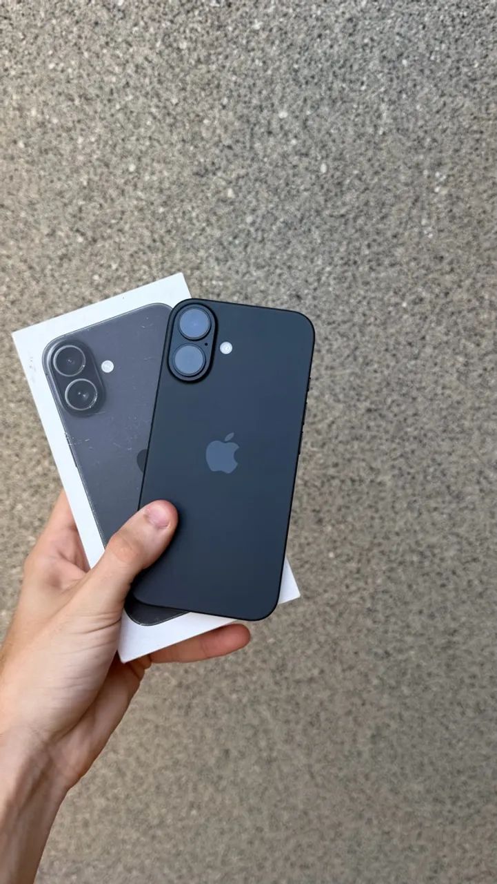 iPhone 16 128gb - Black