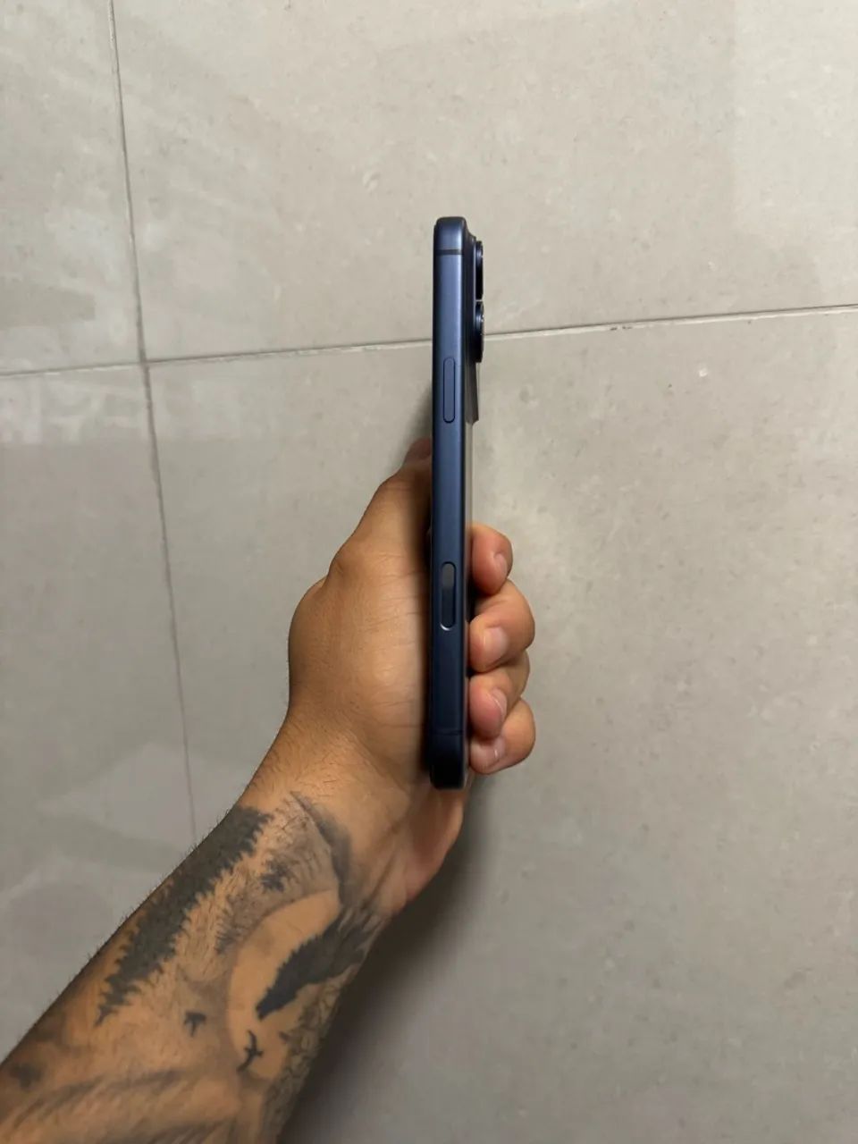 iPhone 17 pro max azul 256 - Foto 4