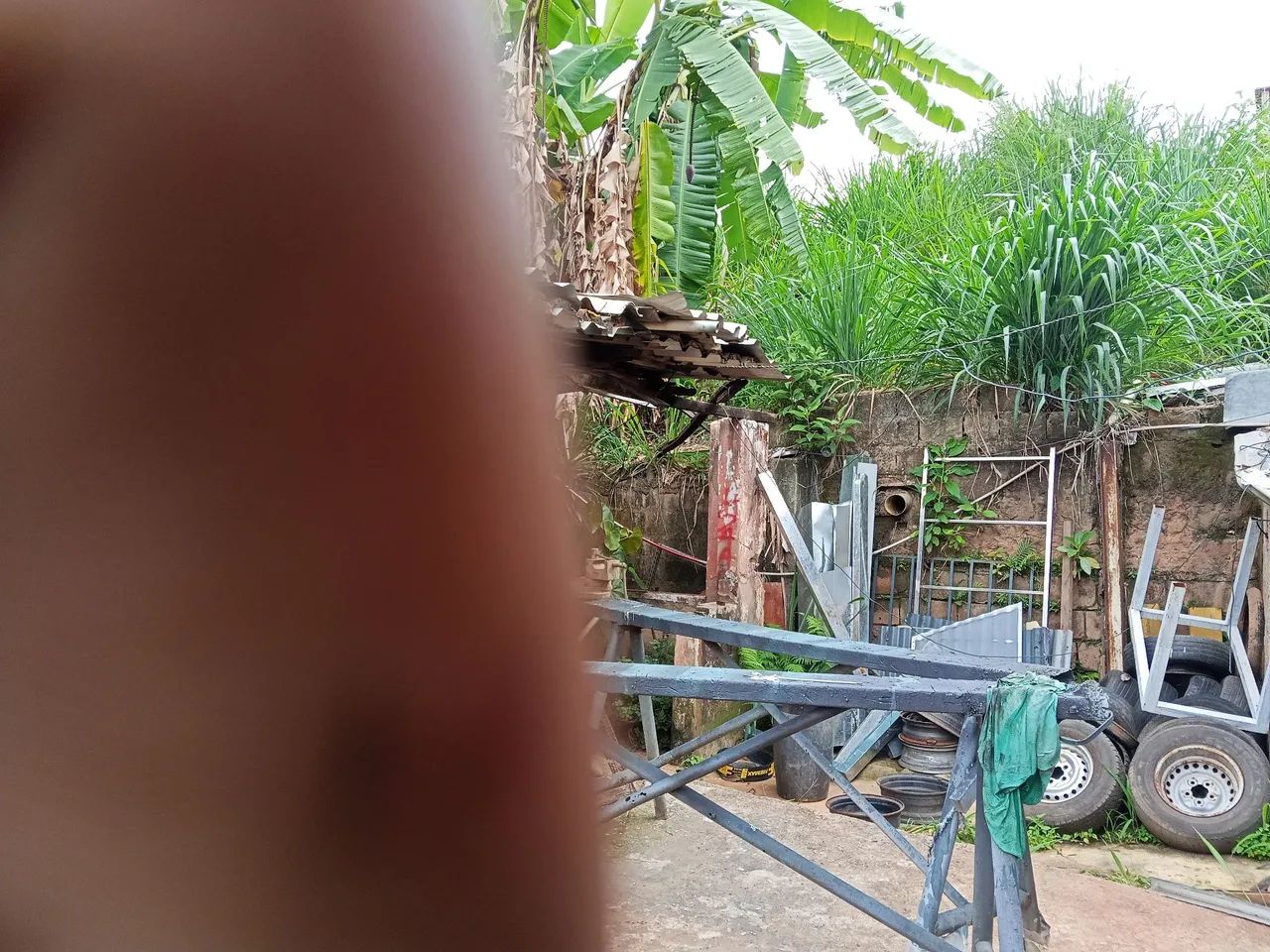 Lote e serralheria  - Foto 2