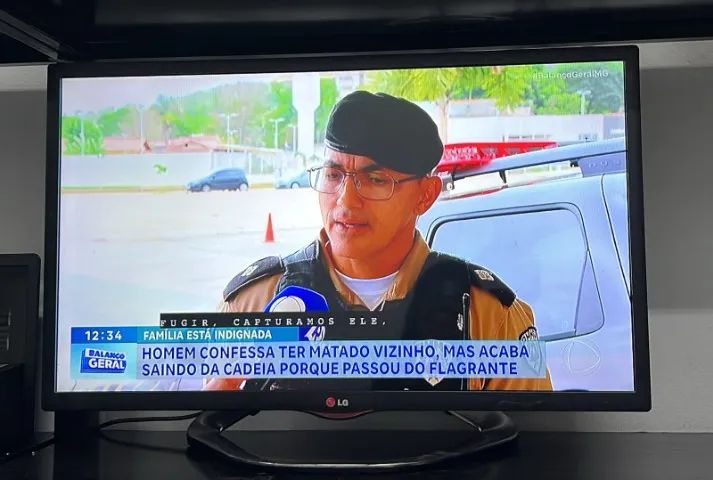 TV LG 32 POLEGADAS-  BARATO