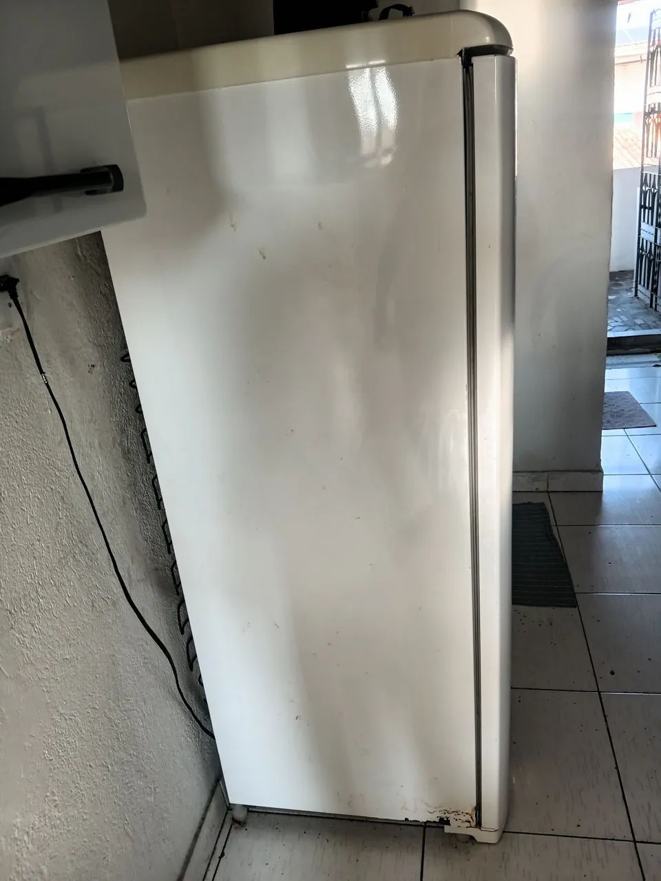 Vendo Geladeira Eletrolux  - Foto 2