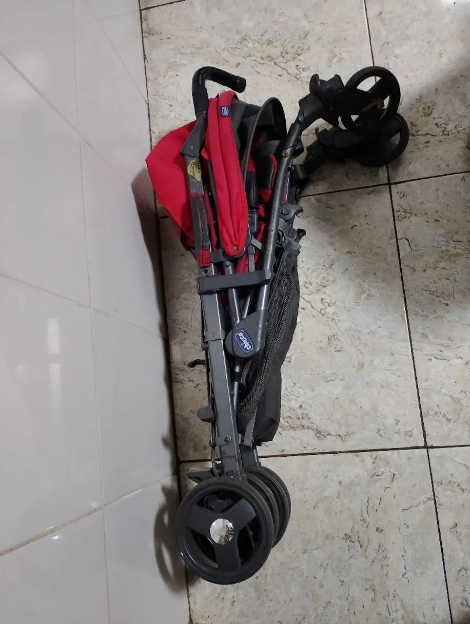 Carrinho de passeio  - Foto 4