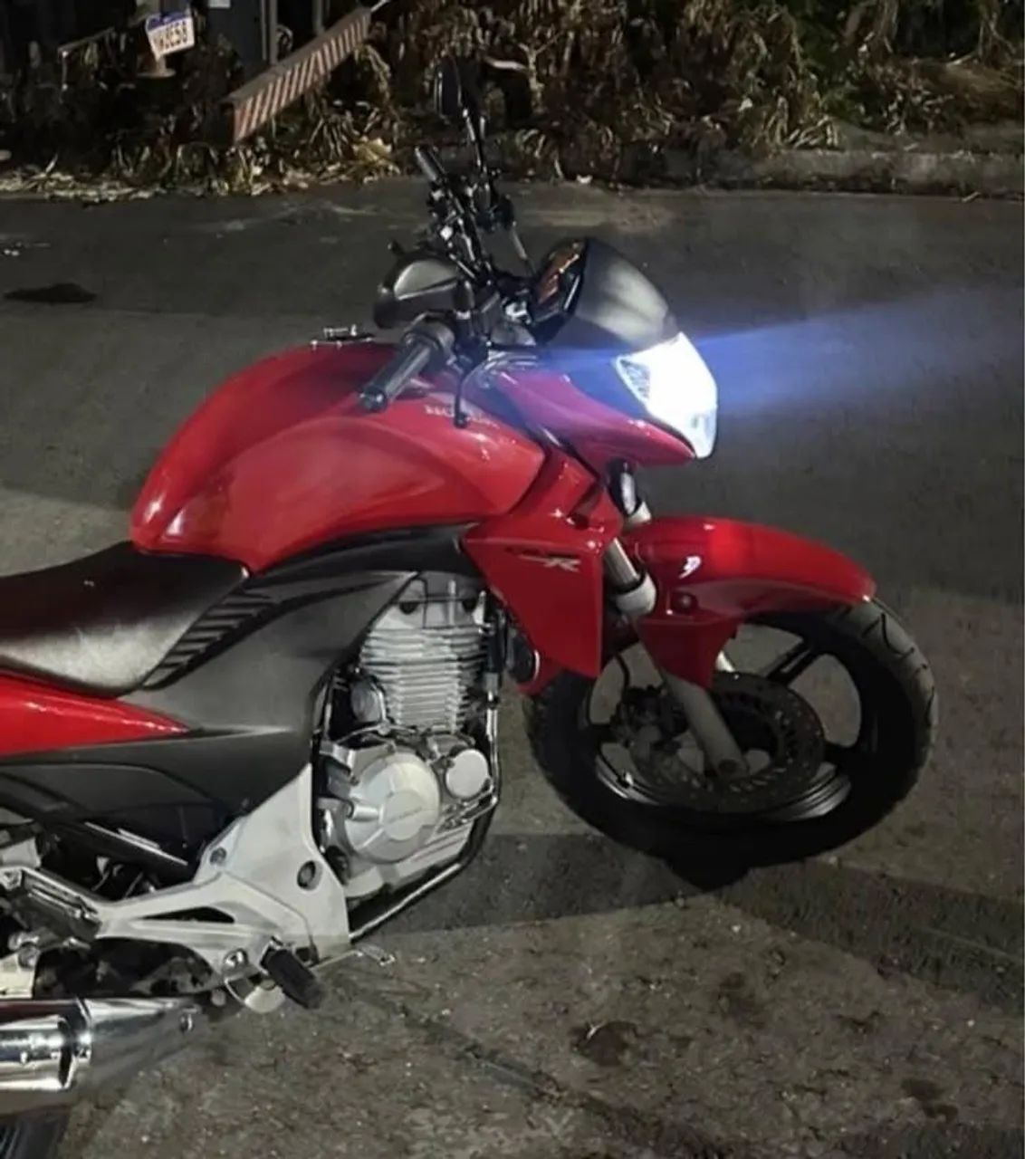 CB 300 - Foto 4