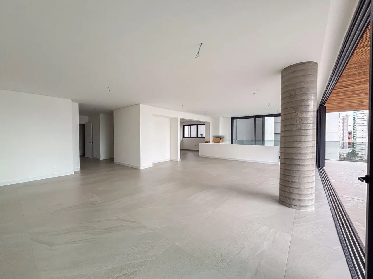 Apartamento à venda na região Sul, no Edifício Artesano com 3 suítes. - Foto 3
