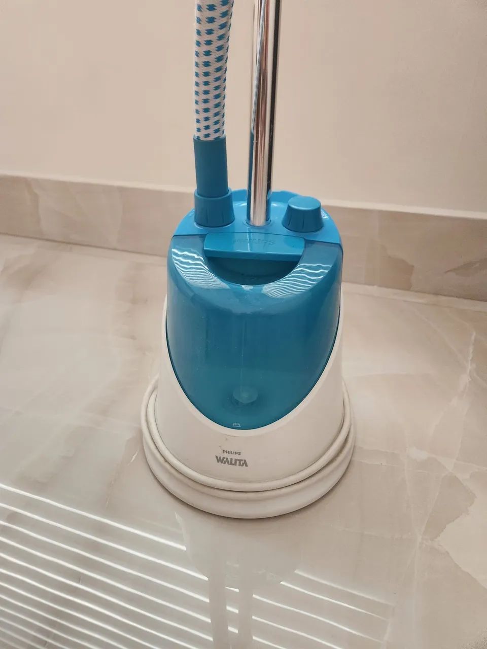 Passadeira a vapor Walita  - Foto 2