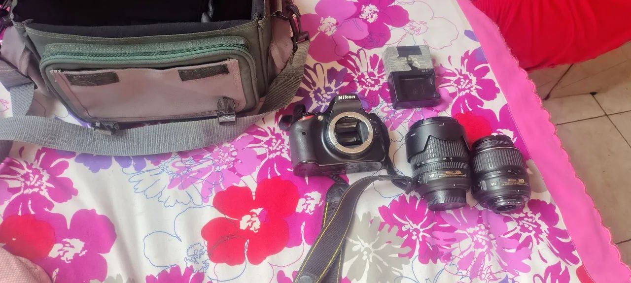Vendo kit de câmera Nikon 5100 - Foto 2