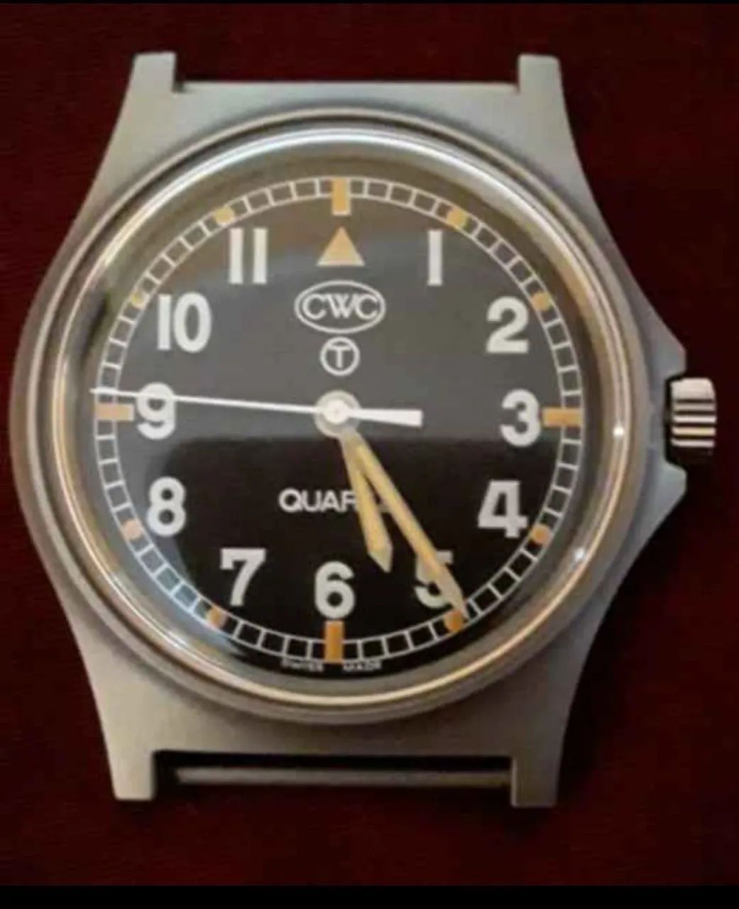 Relógio militar CWC mod. W10, original British Army Issued.
