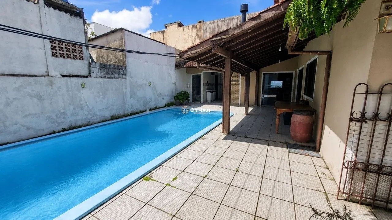 Casa à venda - 5 dormitórios - 4 suíte com 170m2 - Campeche - Foto 4