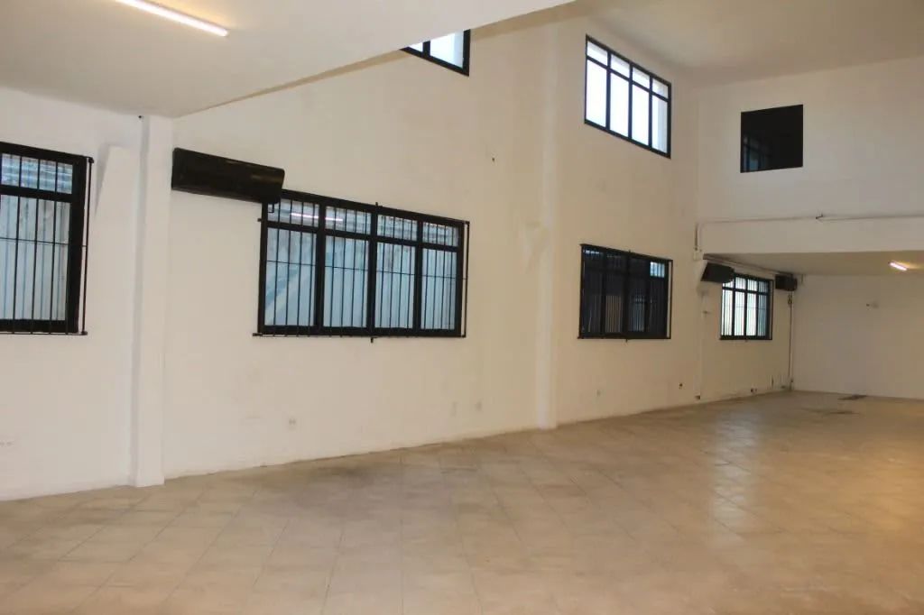 Prédio comercial na Rua Onze de Fevereiro, 189  750 m² - Foto 4