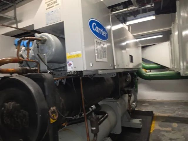 ar condicionado chiller 345 TR - Foto 3