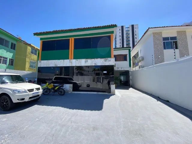 Alugo Casa comercial com 8 salas, piscina, 480m² no Farol, Maceió-AL