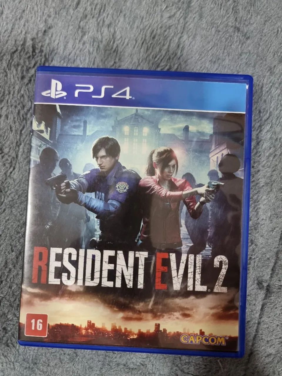 Resident evil 2 + 7 Ps4 os dois - Foto 4