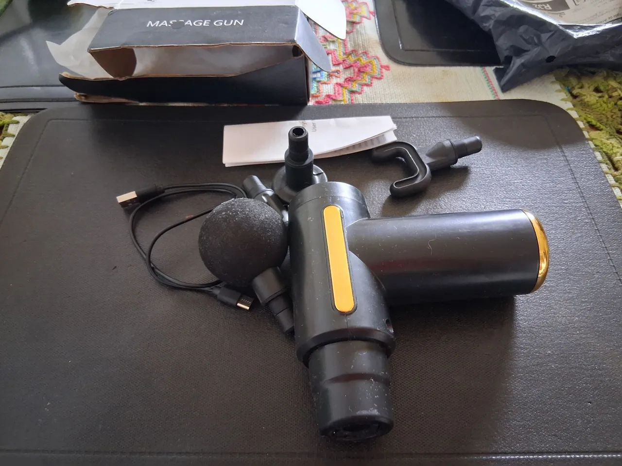 Massage gun 110v.
