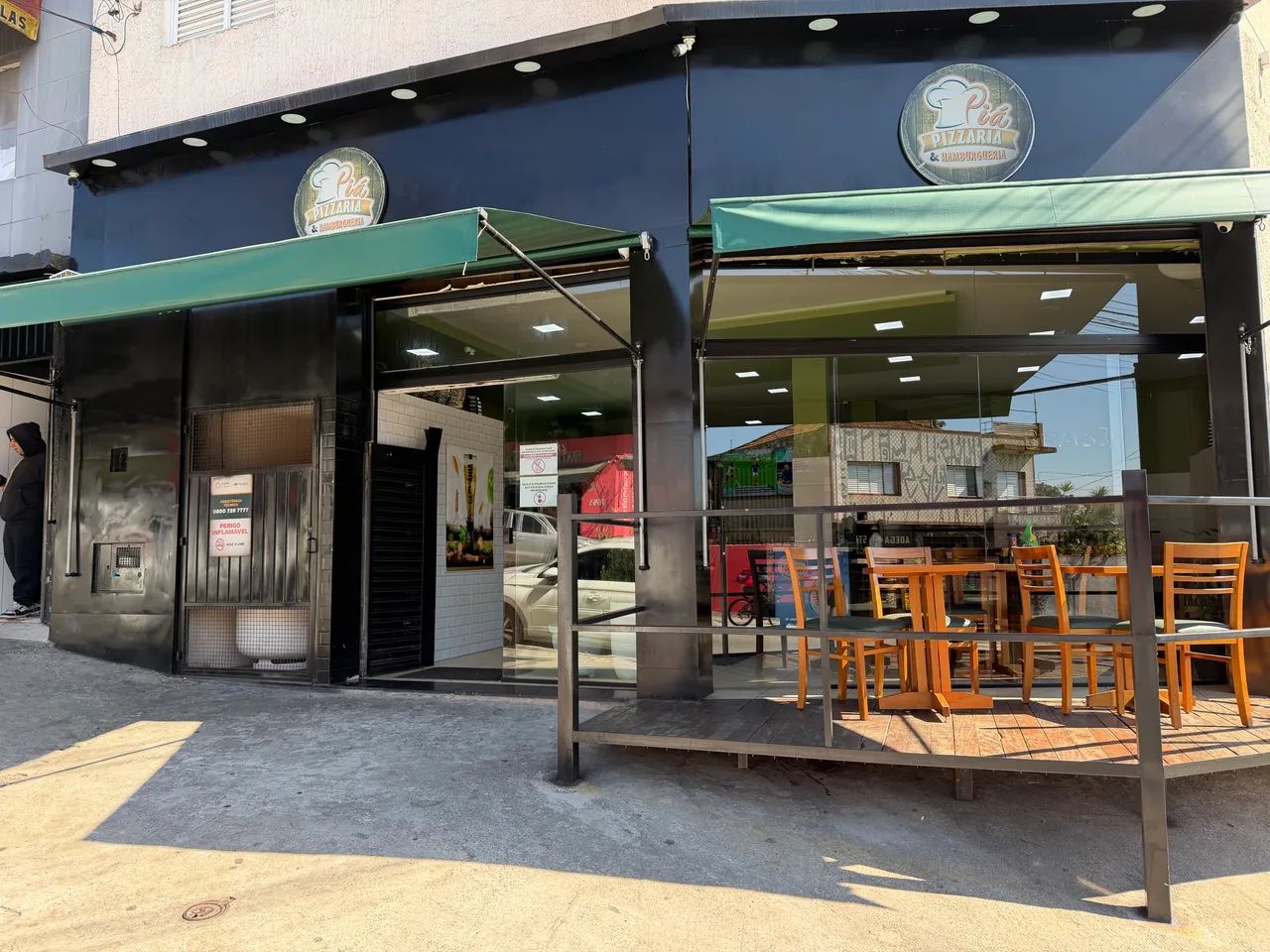 Vendo ponto comercial - Restaurante e Pizzaria em Avenida movimentada - Foto 4