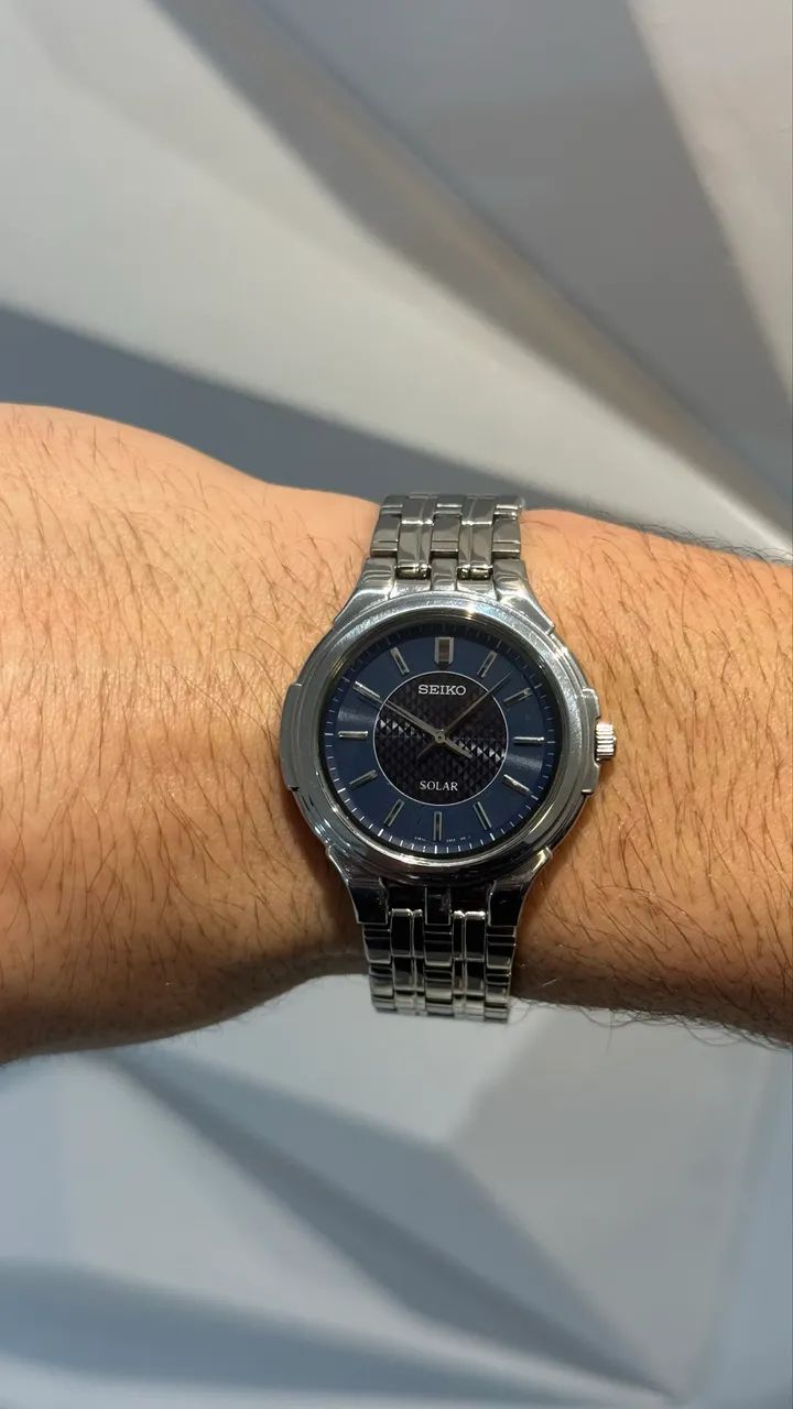 Relógio Seiko Solar Ref. V181-0AK0 