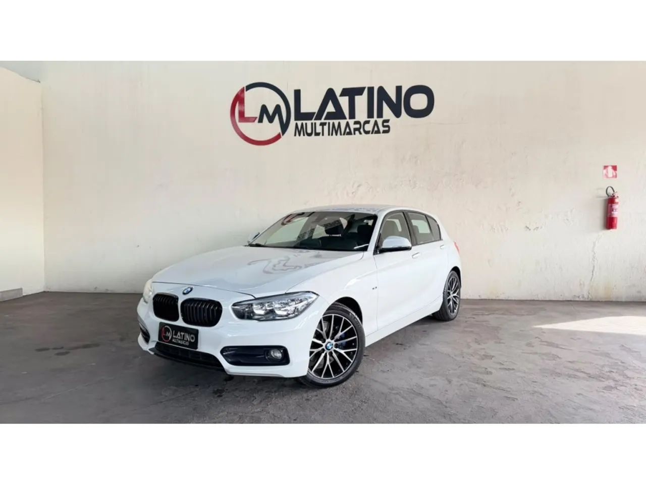 BMW 120I A 2.0 16V 150cv/ 156cv 5P 2016