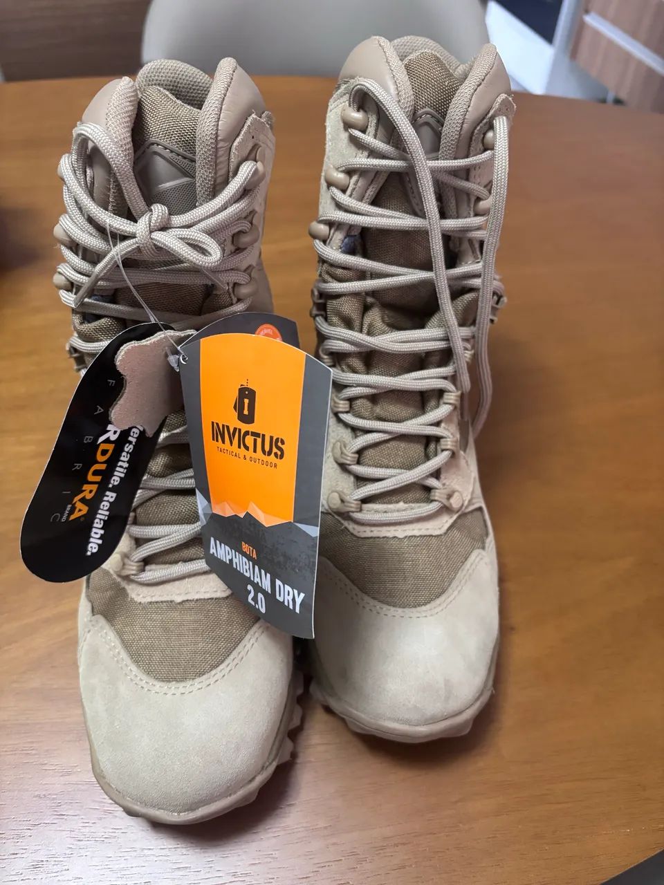 Bota tática Invictus amphibiam dry 8? 2.0 bege