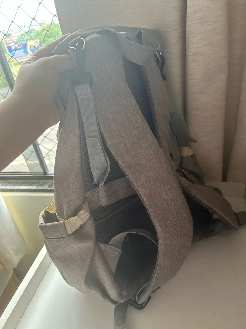 Mochila maternidade usada  - Foto 4