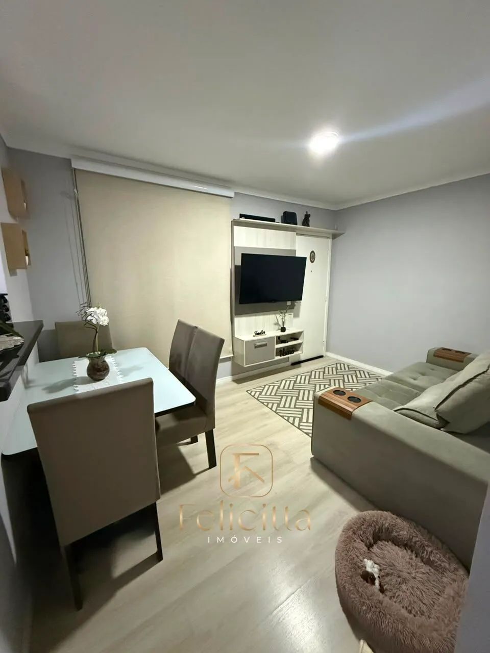 Apartamento de 2 dormitórios com planejados e excelente localização em São José - Foto 2