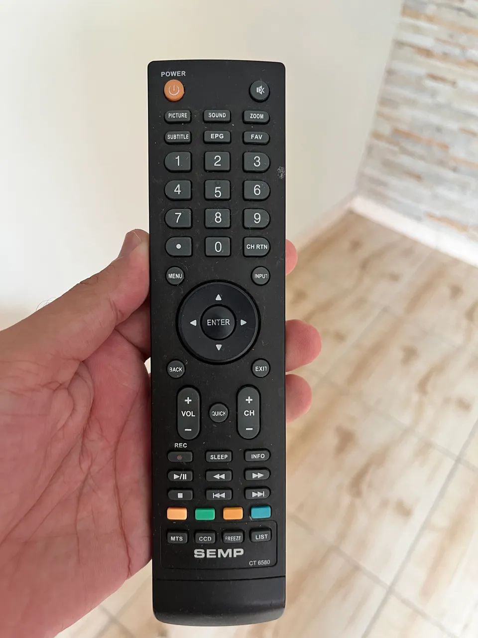 TV SEMP 42" Full HD com Conversor Digital e Controle - Ótimo Estado - Foto 5