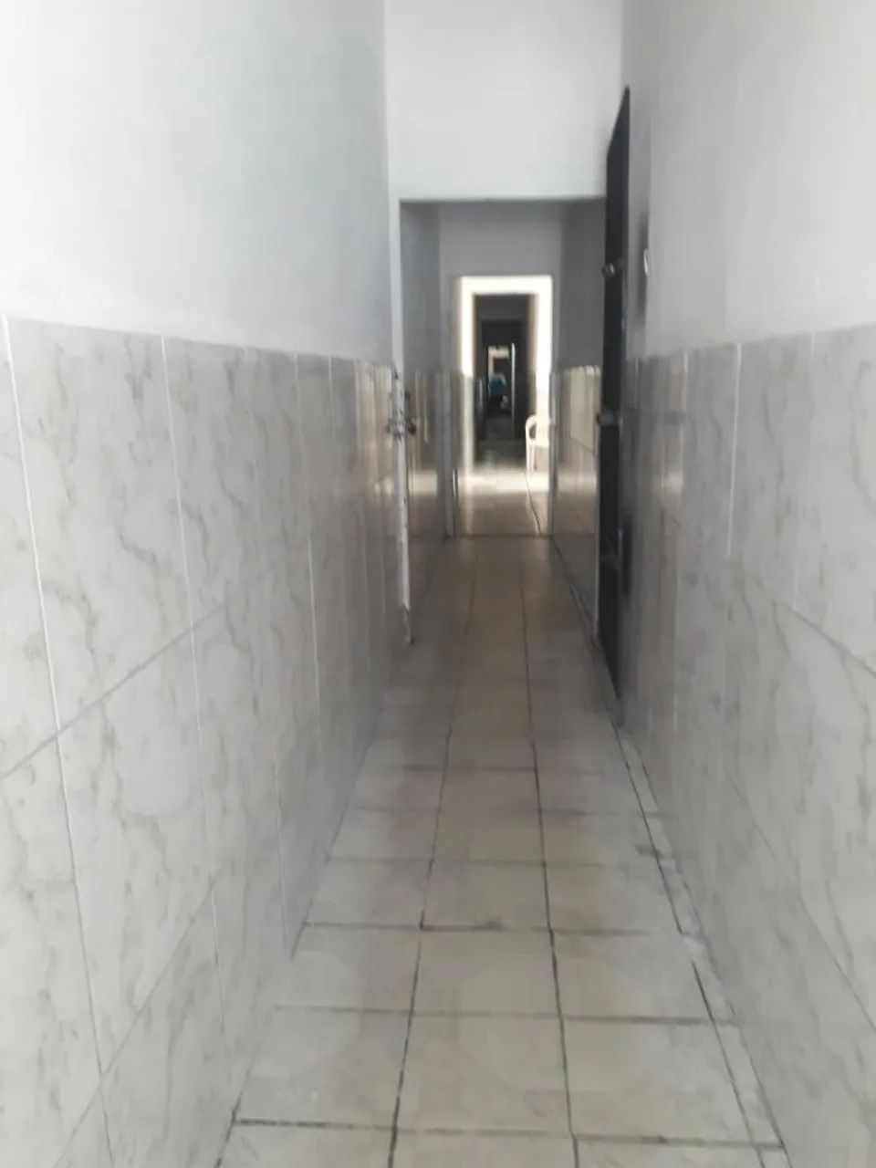 Aluga-se quartos e kitnets no Centro  - Foto 2