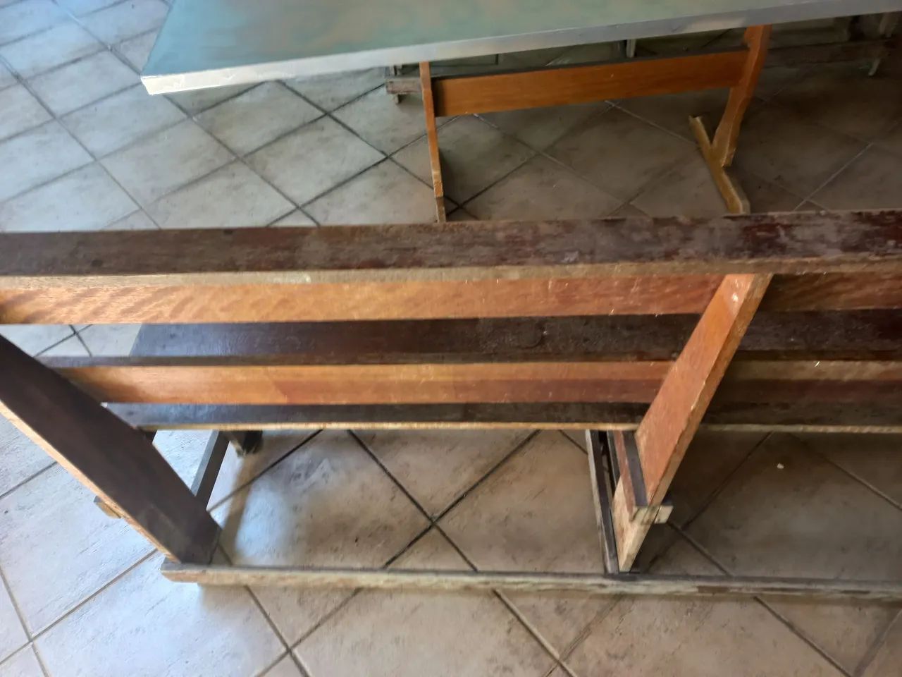 2 Bancos de madeira  - Foto 2