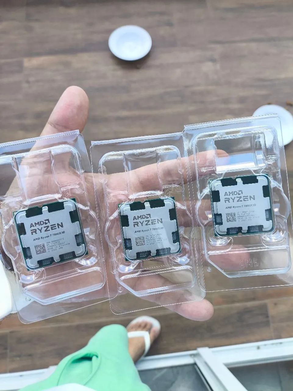 Ryzen 7800x3d novo lacrado