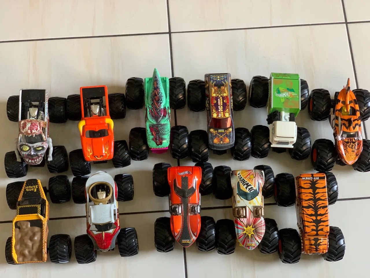 Brinquedos carrinhos - Foto 4